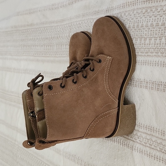 Blondo Genuine Leather Lace Up Ankle Boots Neutral Tan Brown READ DESCRIPTION - Picture 3 of 7